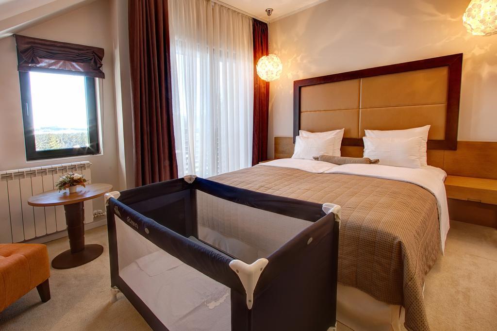 Hotel Mir Zlatibor Extérieur photo